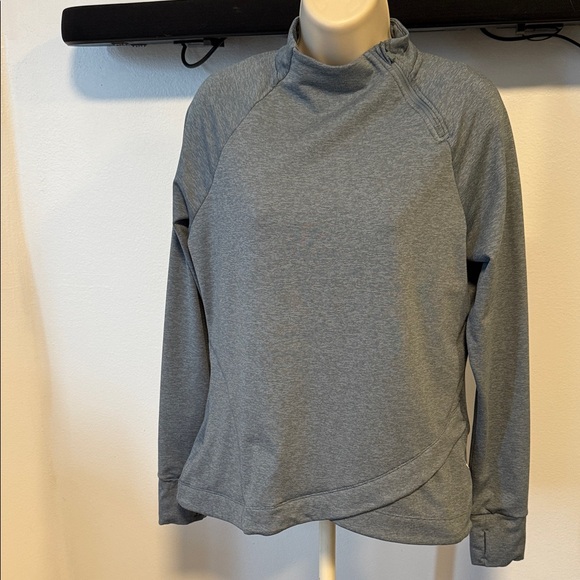 Mondetta LS Workout Top Like New Large - Picture 1 of 6